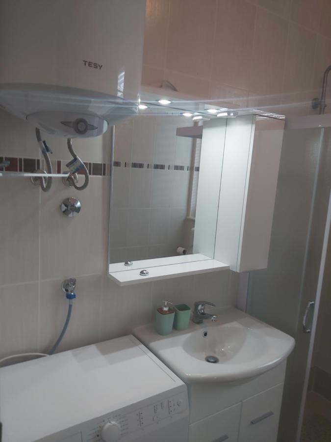 Apartment Adrijana Novalja Ngoại thất bức ảnh