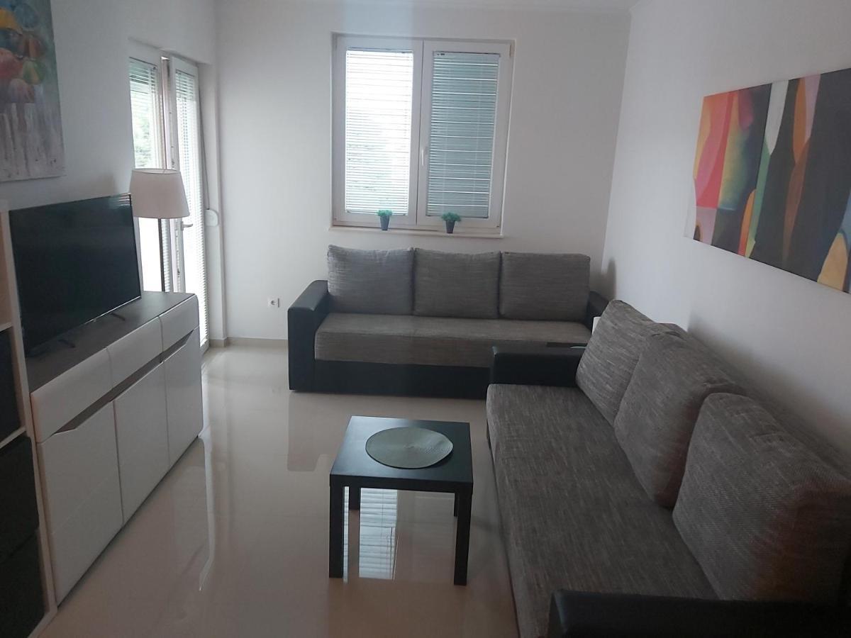 Apartment Adrijana Novalja Ngoại thất bức ảnh